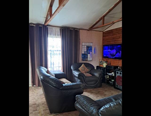 3 BEDROOM HOUSE FOR SALE IN MALVERN